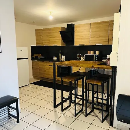 Charmante Maison De Διαμέρισμα *